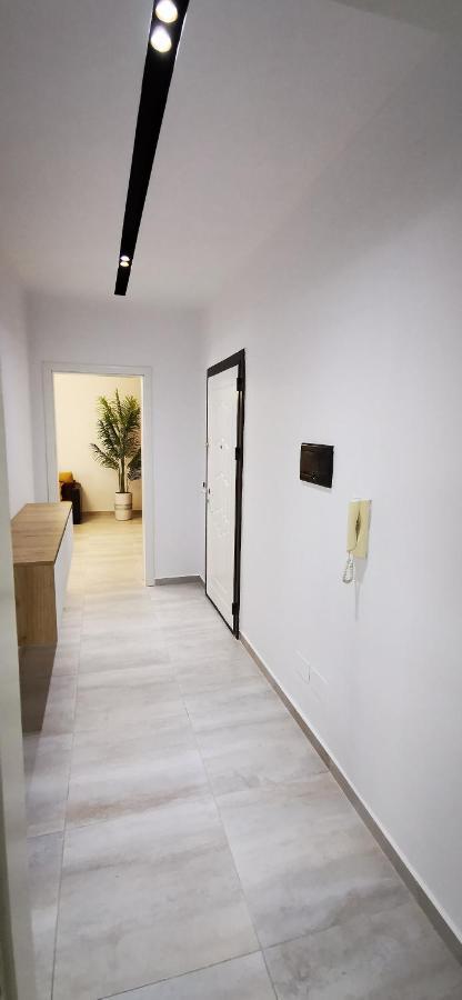 Lungomare Luxury Sea View Apartaments Vlorë Extérieur photo