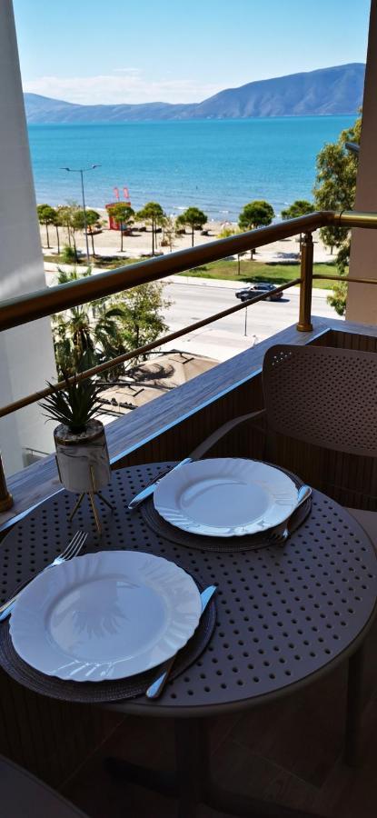 Lungomare Luxury Sea View Apartaments Vlorë Extérieur photo