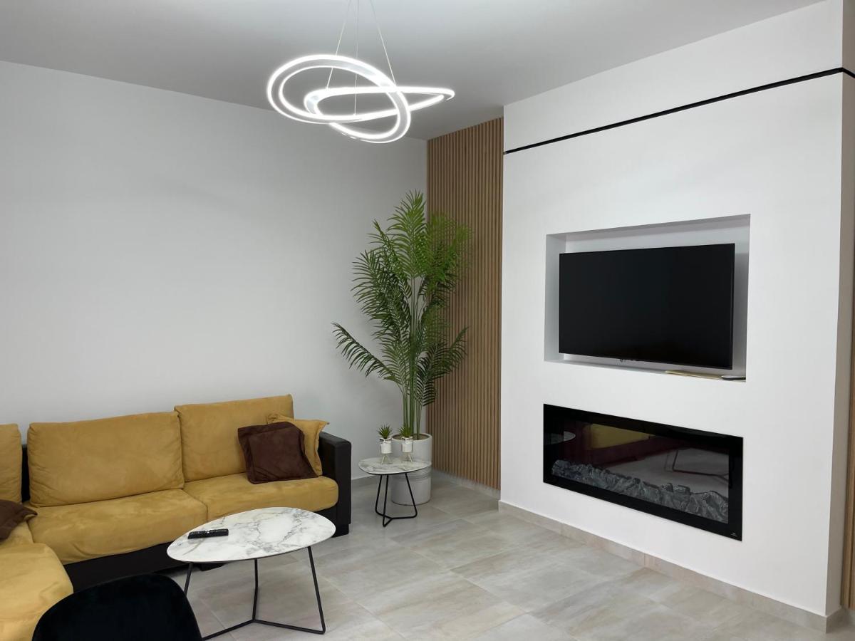 Lungomare Luxury Sea View Apartaments Vlorë Extérieur photo