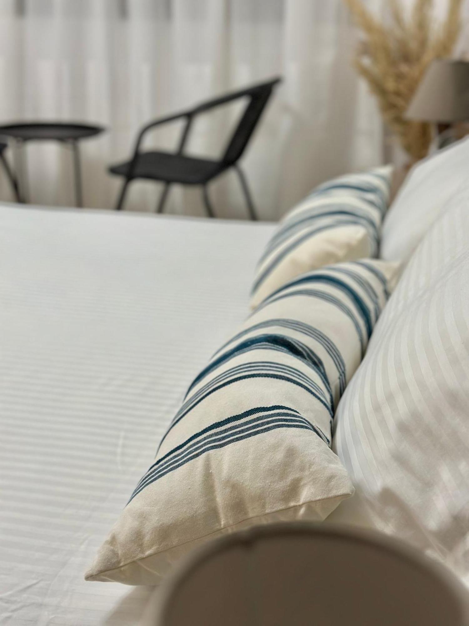 Lungomare Luxury Sea View Apartaments Vlorë Extérieur photo