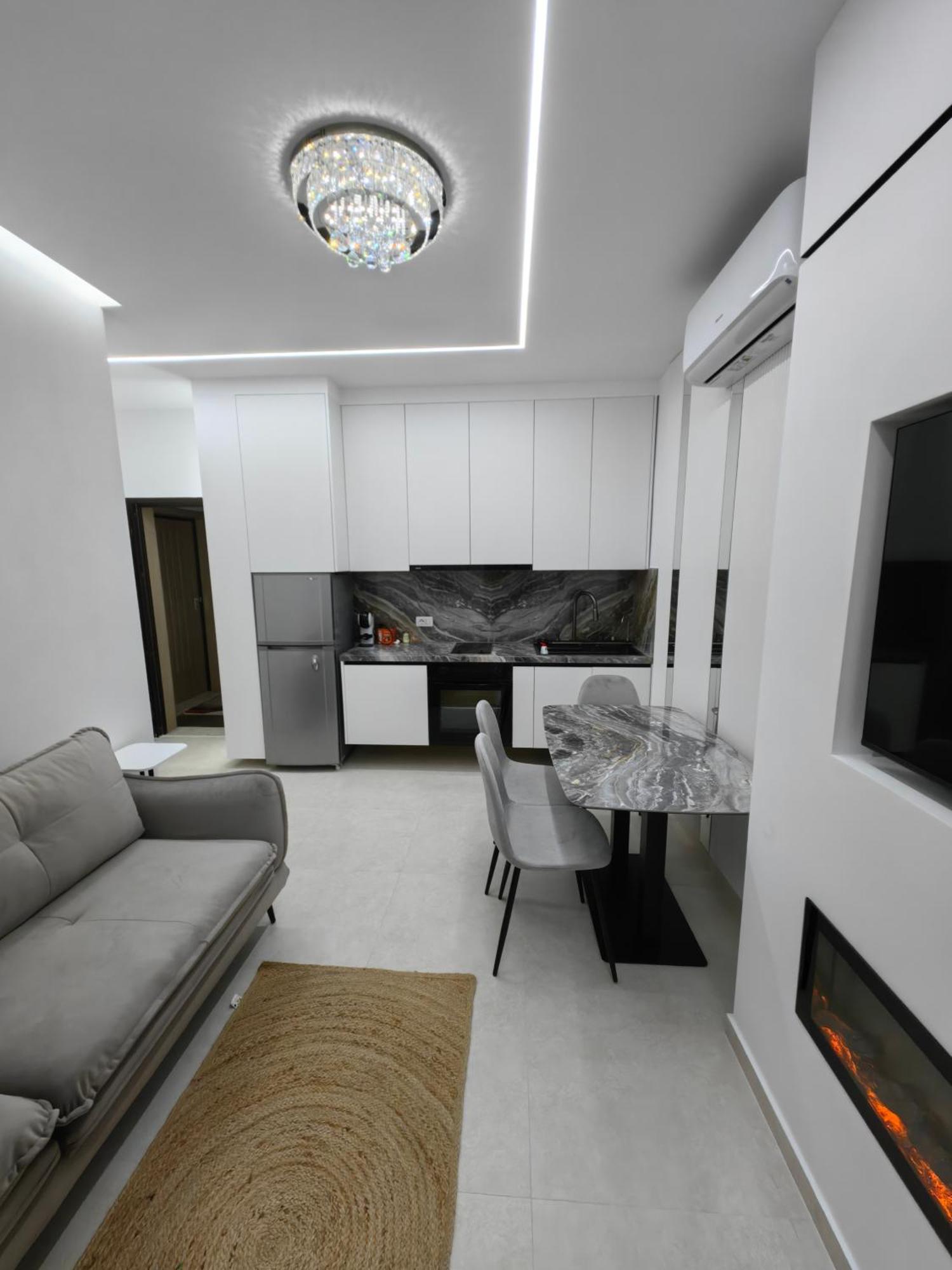 Lungomare Luxury Sea View Apartaments Vlorë Chambre photo
